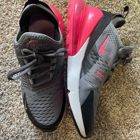 Nike Air Maxx Air 270 - Picture 3 of 5